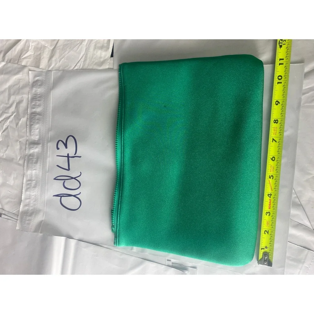 Green Neoprene Zipper Cosmetic‎ Pouch Travel Makeup Bag Clutch